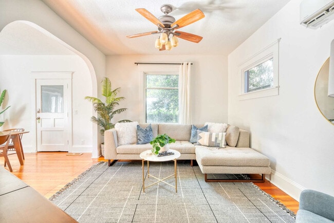 Photo - 4500 NE Garfield Ave. Unit ID1309844P