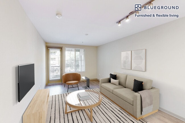 Building Photo - 121 E Rte 66 Unit FL2-ID10358A