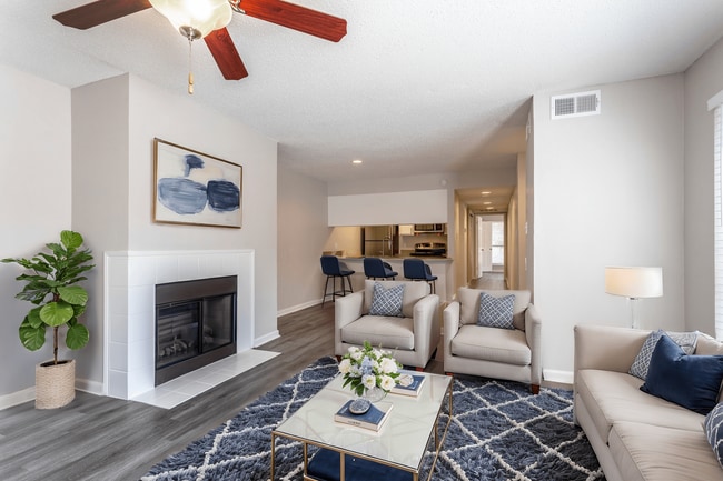 Photo - Serena Vista