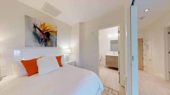 Photo - 8 Harrison Ave Unit SI ID1040122P