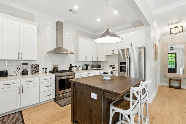 Photo - 143 Steepleview Dr Unit ID1302825P