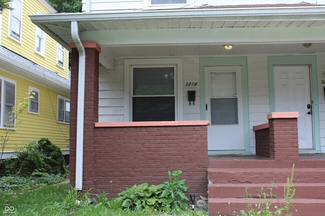 Photo - 1214 N Oakland Ave
