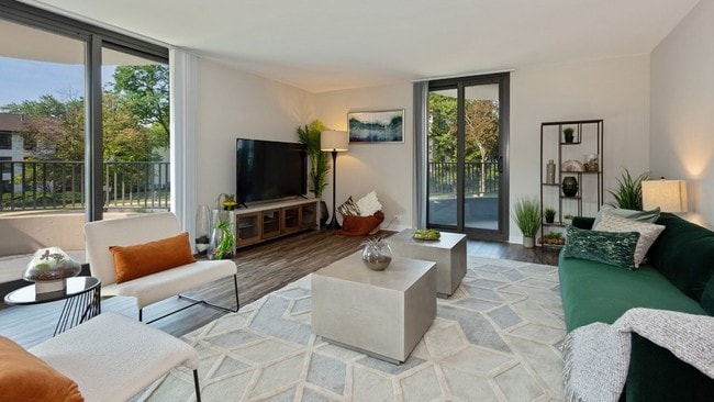 Photo - ReNew Wheaton Center