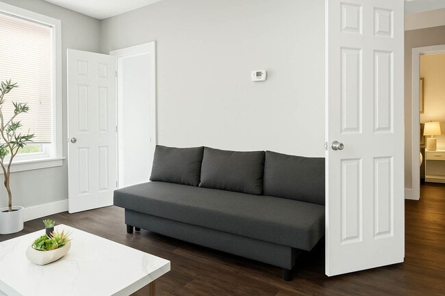 Photo - 128 Bainbridge St Unit ID1055784P