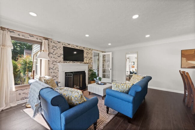 Photo - 6430 Olde York Rd Unit SI ID1496041P