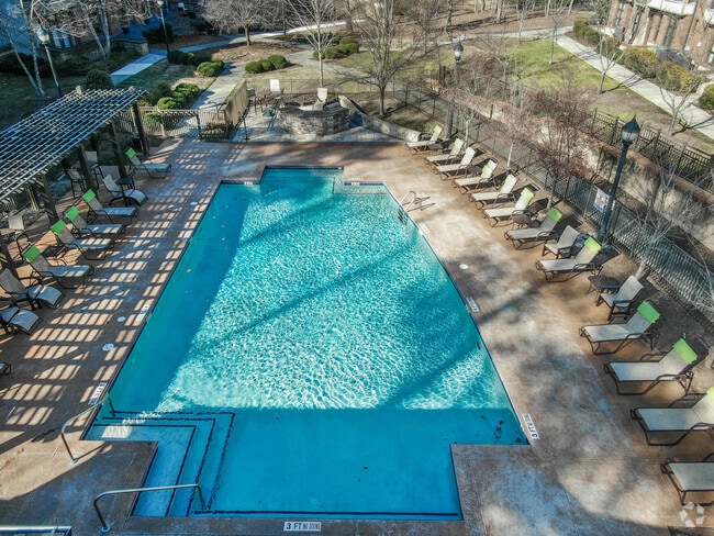Photo - Chapel Hill North