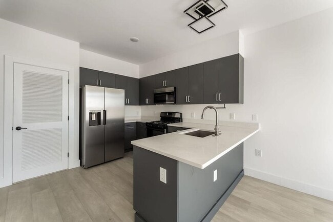 Photo - 43-45 W 32nd ST Unit 503