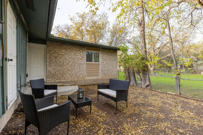 Photo - 3210 Northeast Dr Unit ID1385482P