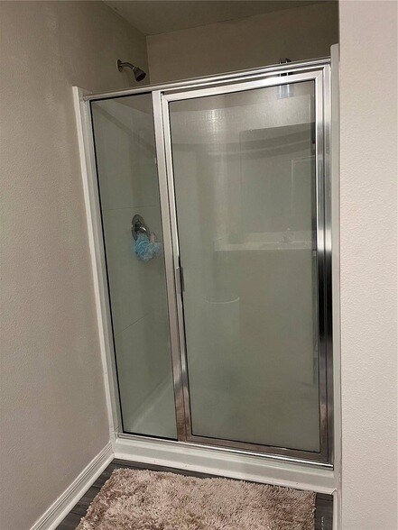 Photo - 1635 Wynford Cir