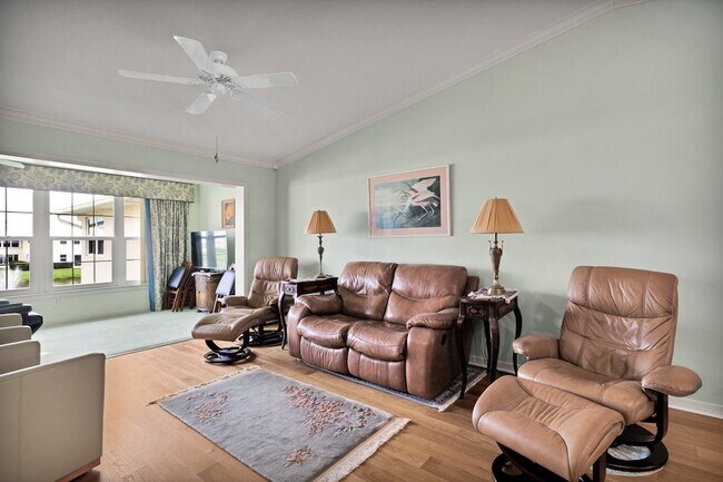 Photo - 830 Lake Orchid Cir Unit 207