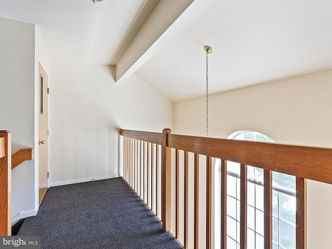 Photo - 303 Trinity Ct Unit 11