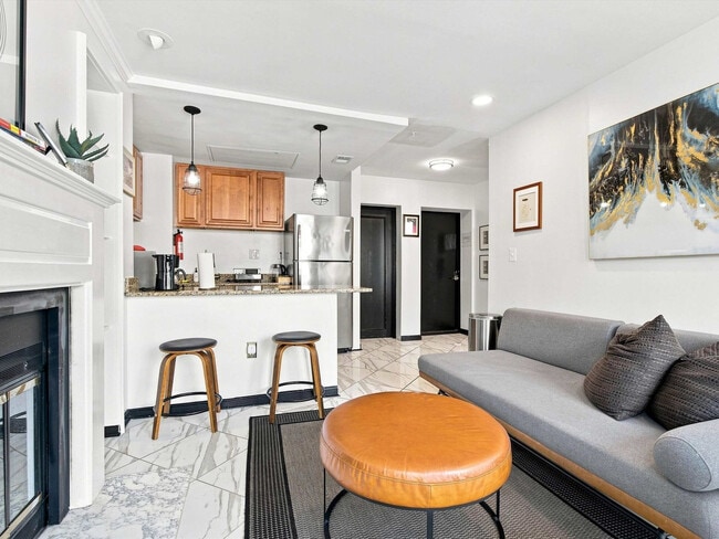Photo - 1020 16th St NW Unit SI FL6-ID1238460P