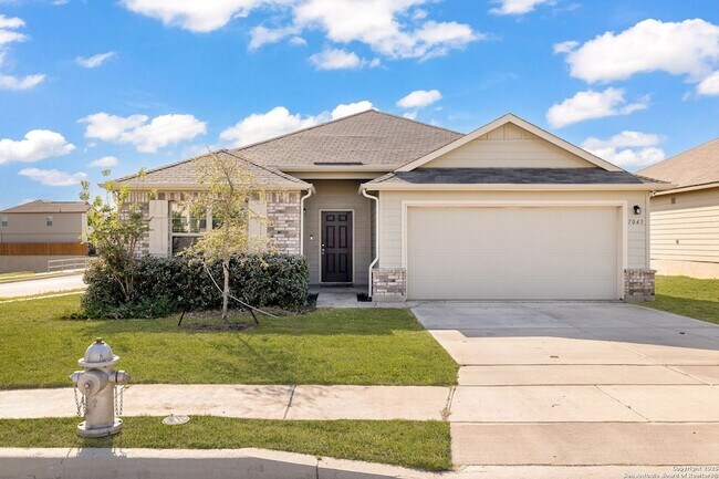 Building Photo - 7043 Diamond Vly