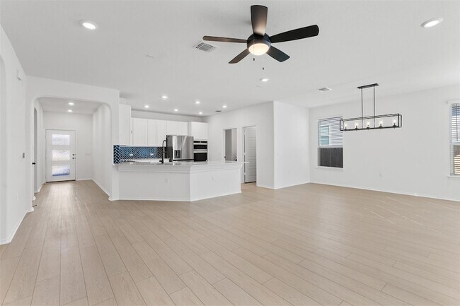 Photo - 12501 Chumleys St