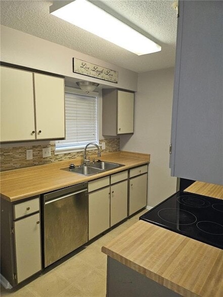 Photo - 9853 Jefferson Hwy Unit F27