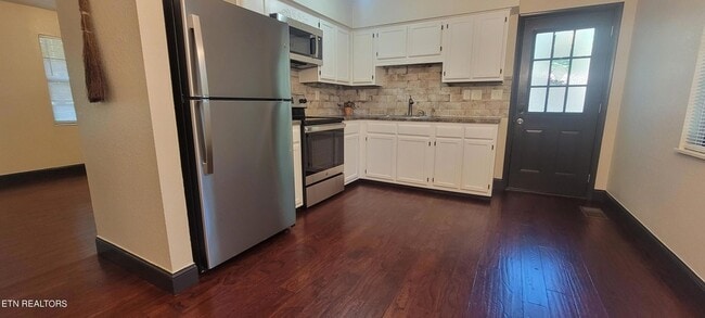 Photo - 710 Dailey Ave