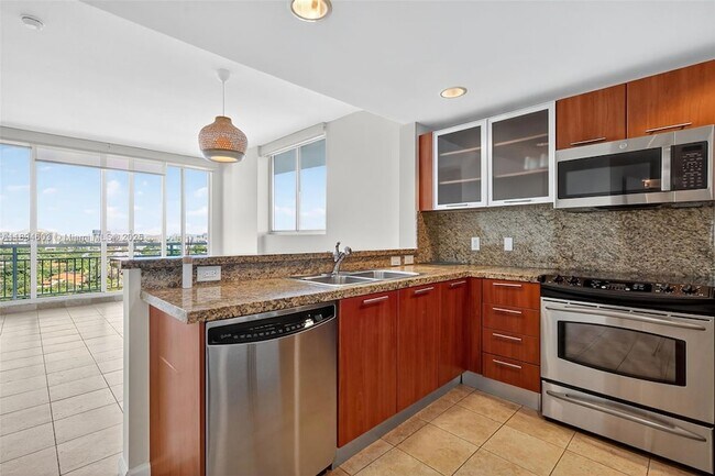 Photo - 2021 SW 3rd Ave Unit PH3