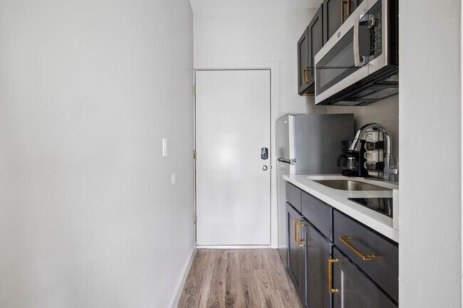 Photo - 73 Cottage St Unit ID1056803P