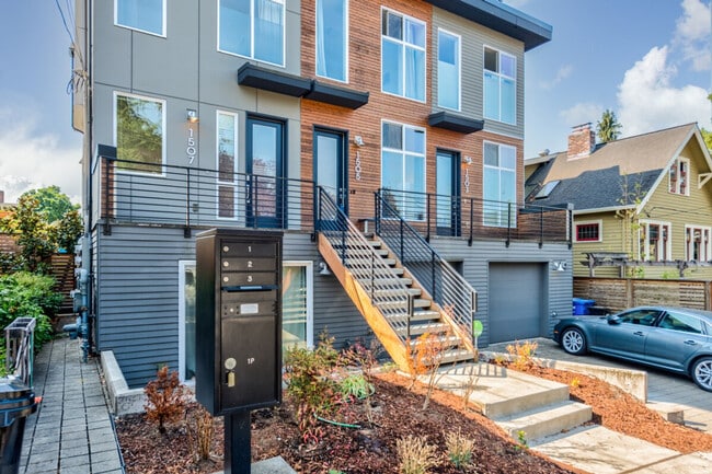 Photo - 1505 E Spruce St Unit ID1035891P