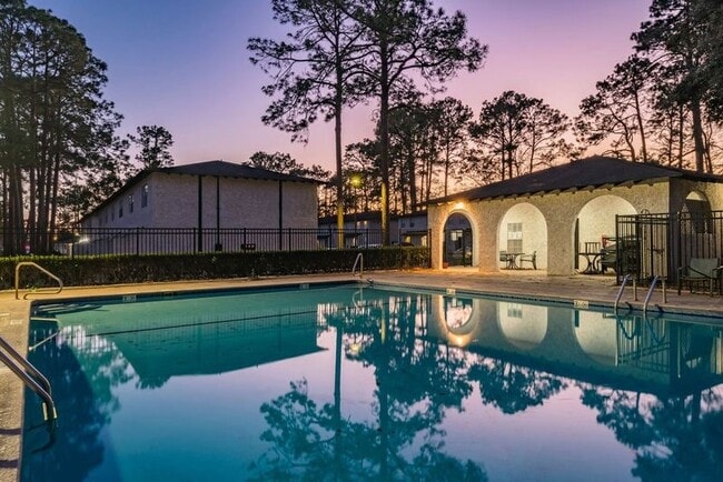 Building Photo - Camelia