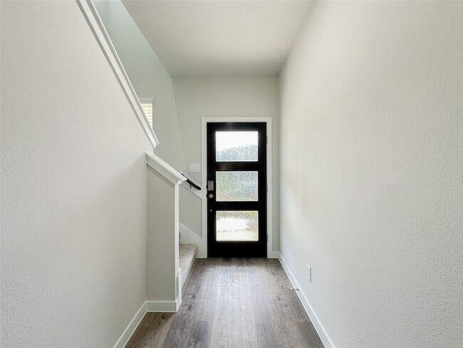 Photo - 7806 Alset Dr