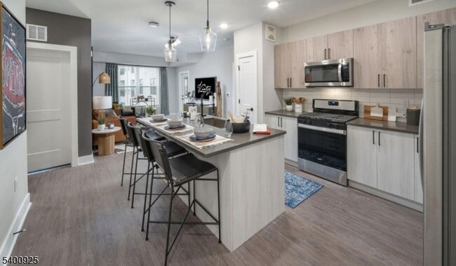 Photo - 100 Union St Unit 351