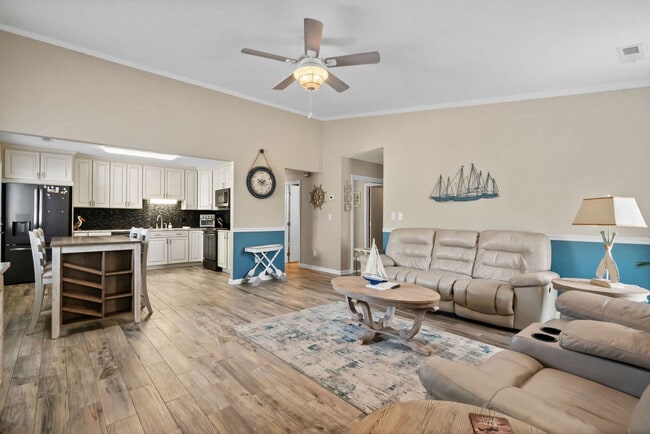 Photo - 30A Indian Oak Ln Unit FL1-ID1308939P