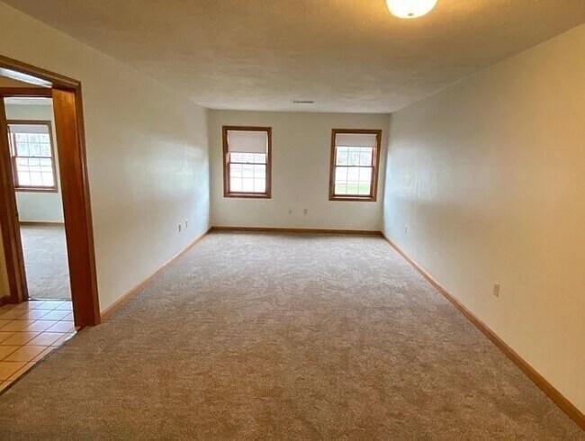 Photo - 132 Tyngsboro Rd Unit 1