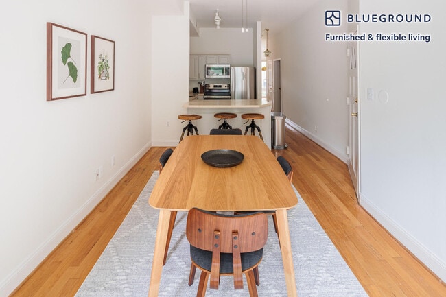 Photo - 1221 10th St NW