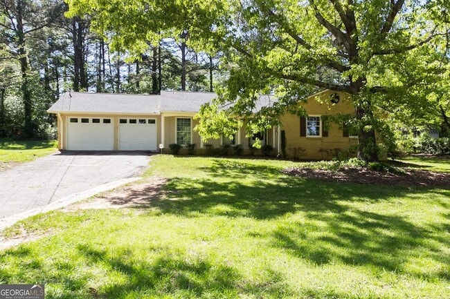 Building Photo - 3720 Sunny Hill Dr
