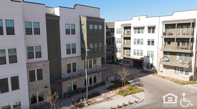 Building Photo - 98 S River Dr Unit A1