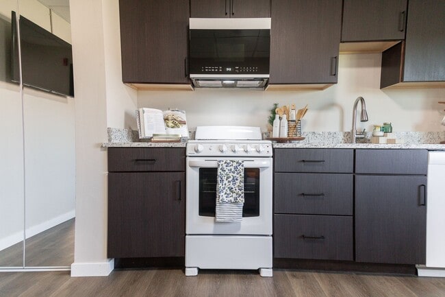 Photo - bantr Chilton