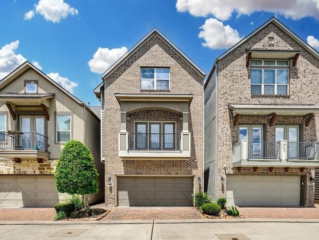 Building Photo - 8418 Oak Leaf Point Dr