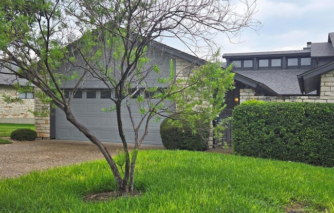 Building Photo - 8900 Mariscal Canyon Dr