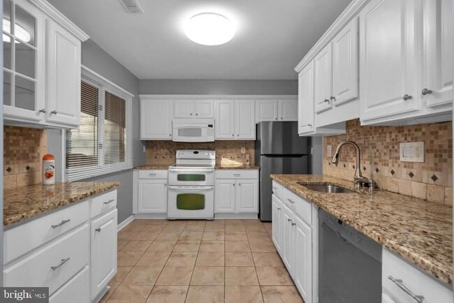 Photo - 1065 Cedar Ridge Ct