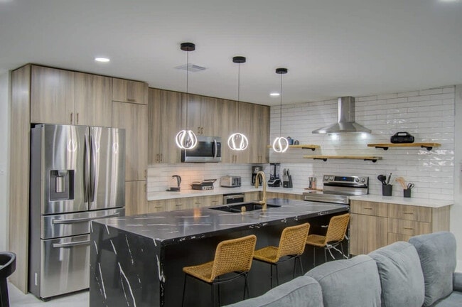 Photo - 5539 Edith St Unit ID1019613P