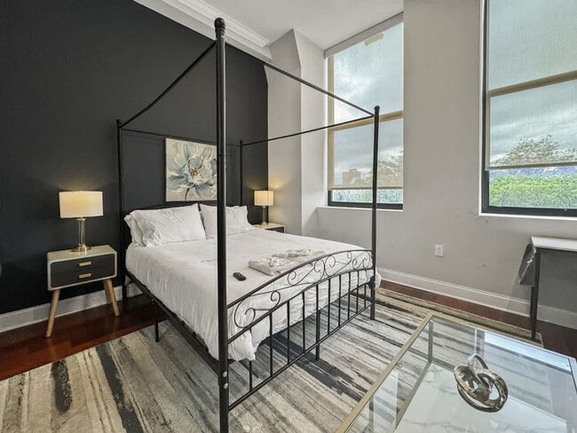 Building Photo - 1401 N 5th St Unit ID1055938P