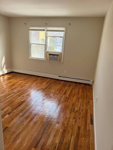 Photo - 43 Dunston Ave