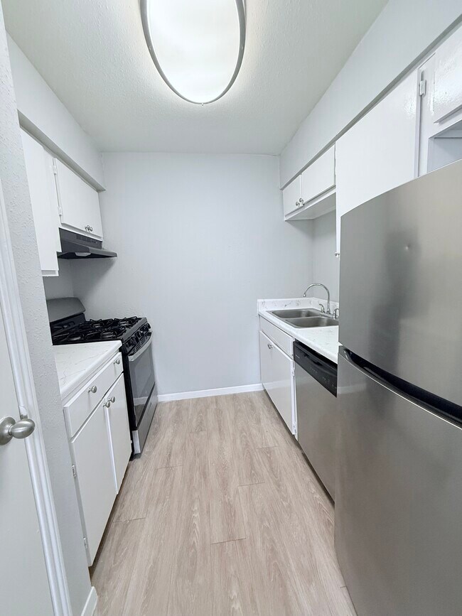 Kitchen - Watermark at Baytown