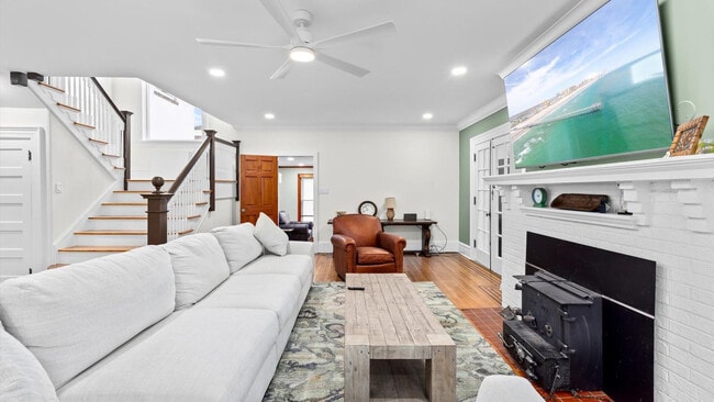 Photo - 2 S Oxford Ave Unit ID1309015P