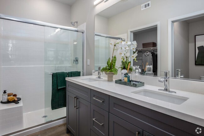 3BR, 3BA - 1453SF - First Bathroom - Atwell at Folsom Ranch