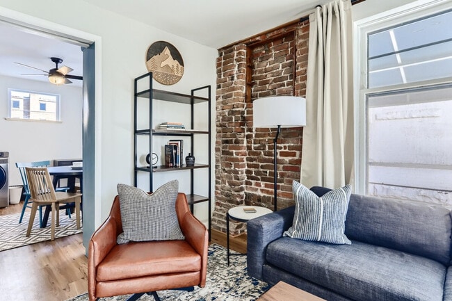 Building Photo - 1244 York St Unit SI ID1026268P