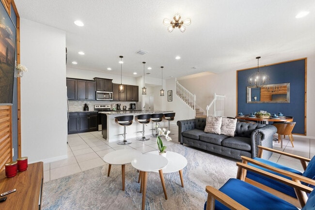 Photo - 2440 Dubai St Unit ID1389239P