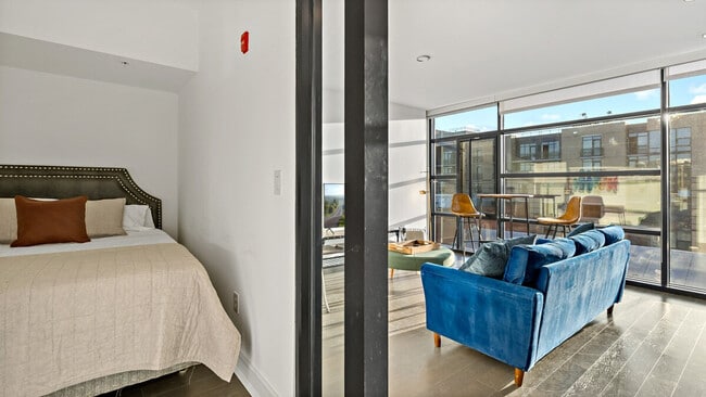 Photo - 1915 7th St NW Unit ID1395402P