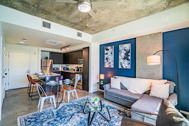 Photo - 913 N 3rd St Unit ID1263032P