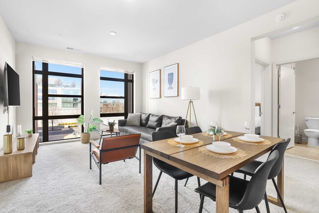 Building Photo - 305 10th Street South Unit FL4-ID1048677P