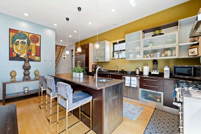 Photo - 2031 W Coulter St Unit ID1318206P