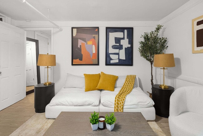 Building Photo - 173 N 7th St Unit ID1257495P