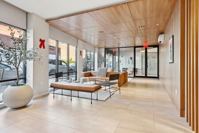 Photo - 424 Arlington Ave Unit 206