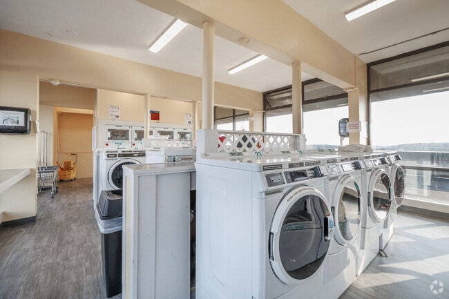 Laundry - Jefferson Tower